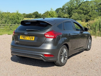 Used Ford Focus 2017 for sale - 79580488: Photo