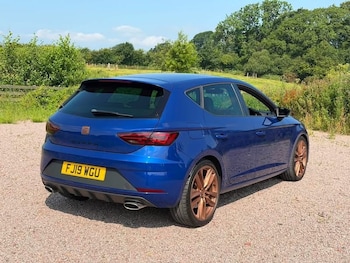 Used SEAT Leon 2019 for sale - 79344156: Photo