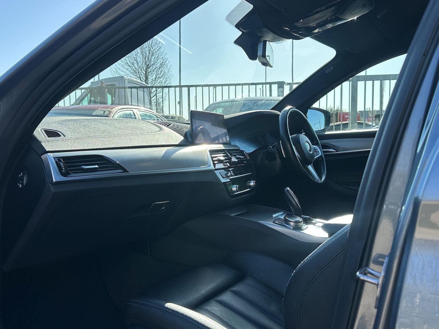 Used BMW 5 Series 2018 for sale - 77982398: Photo 19