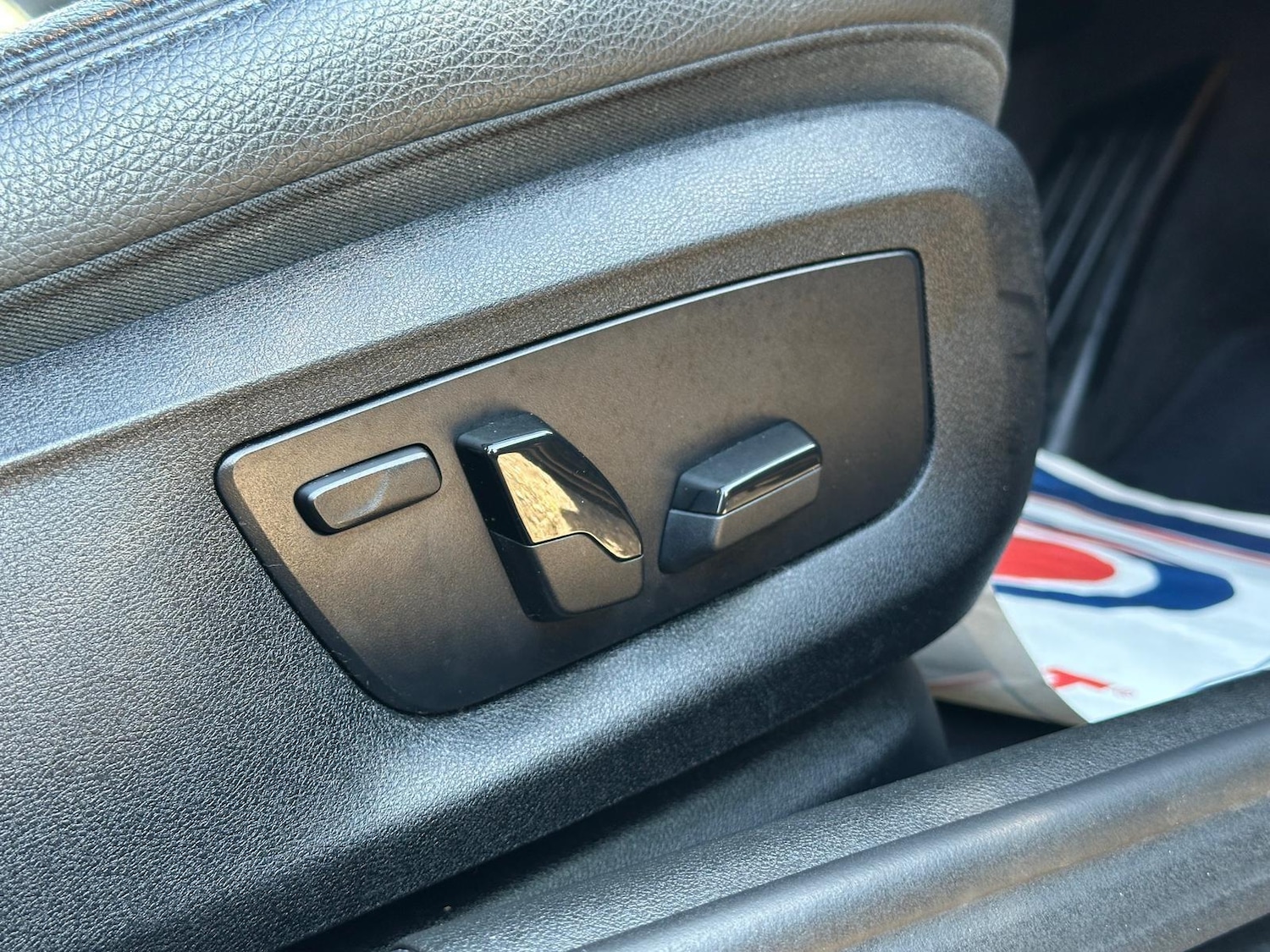 Used BMW 5 Series 2018 for sale - 77982398: Photo 32