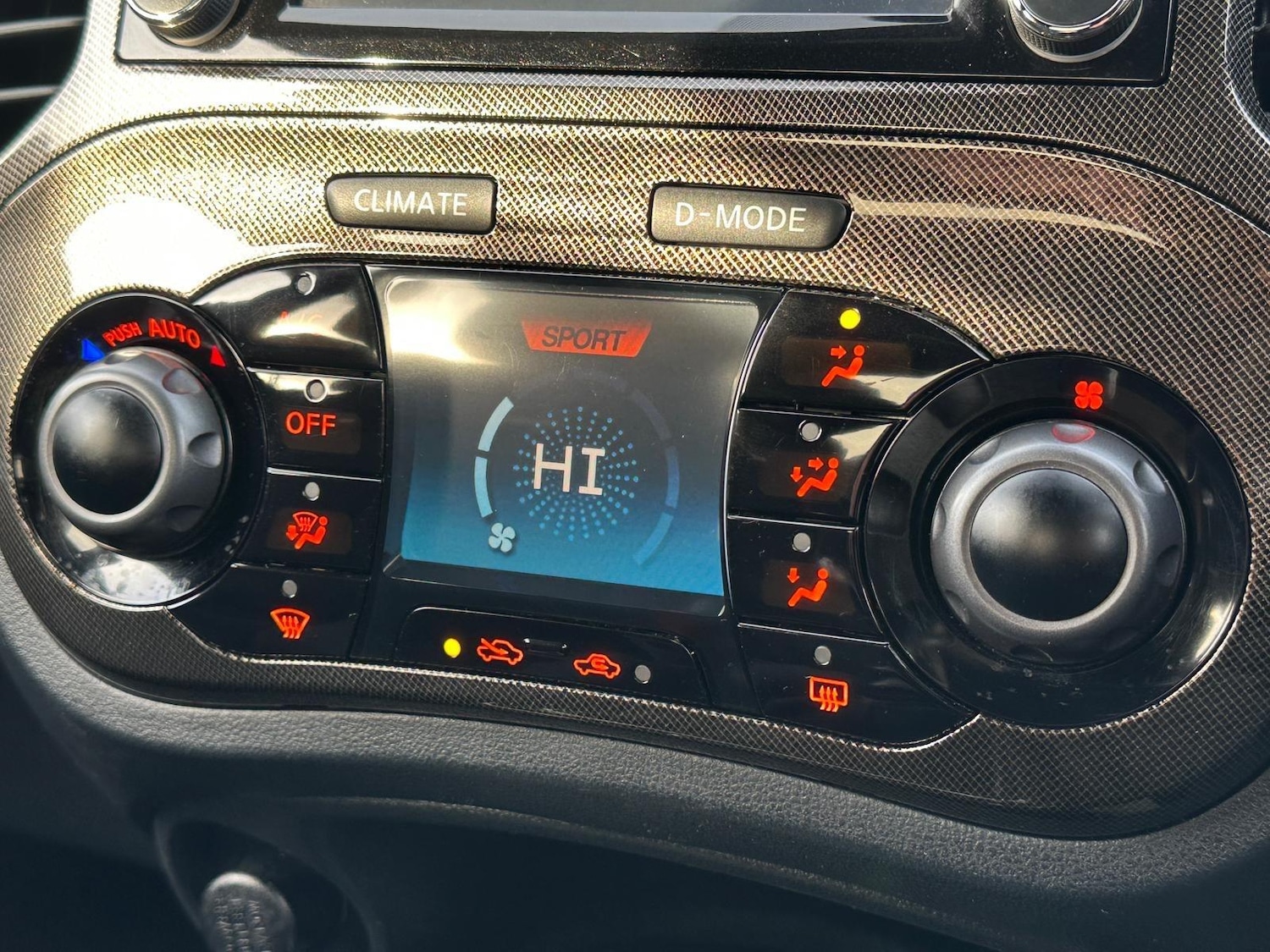 Used Nissan Juke 2017 for sale - 77097637: Photo 22