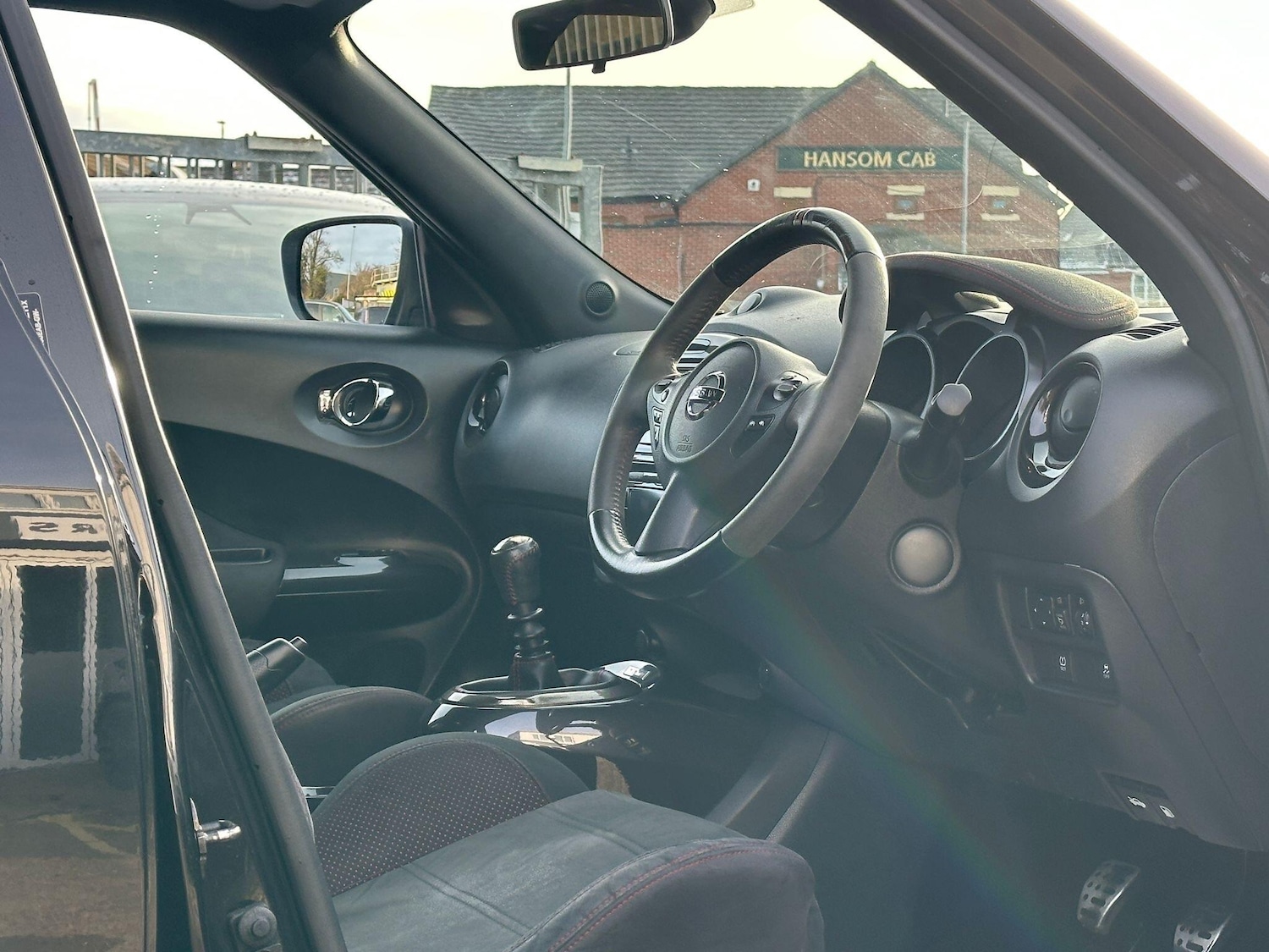 Used Nissan Juke 2017 for sale - 77097637: Photo 32