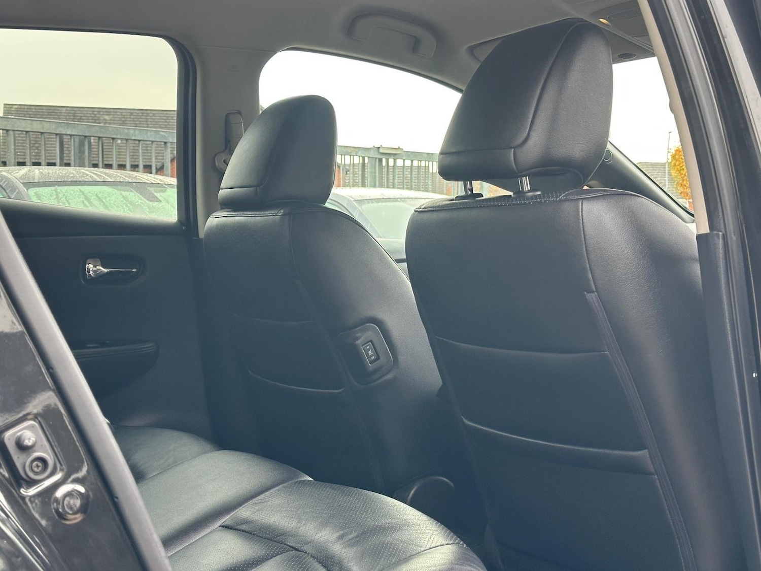 Used Nissan Leaf 2015 for sale - 76513408: Photo 18