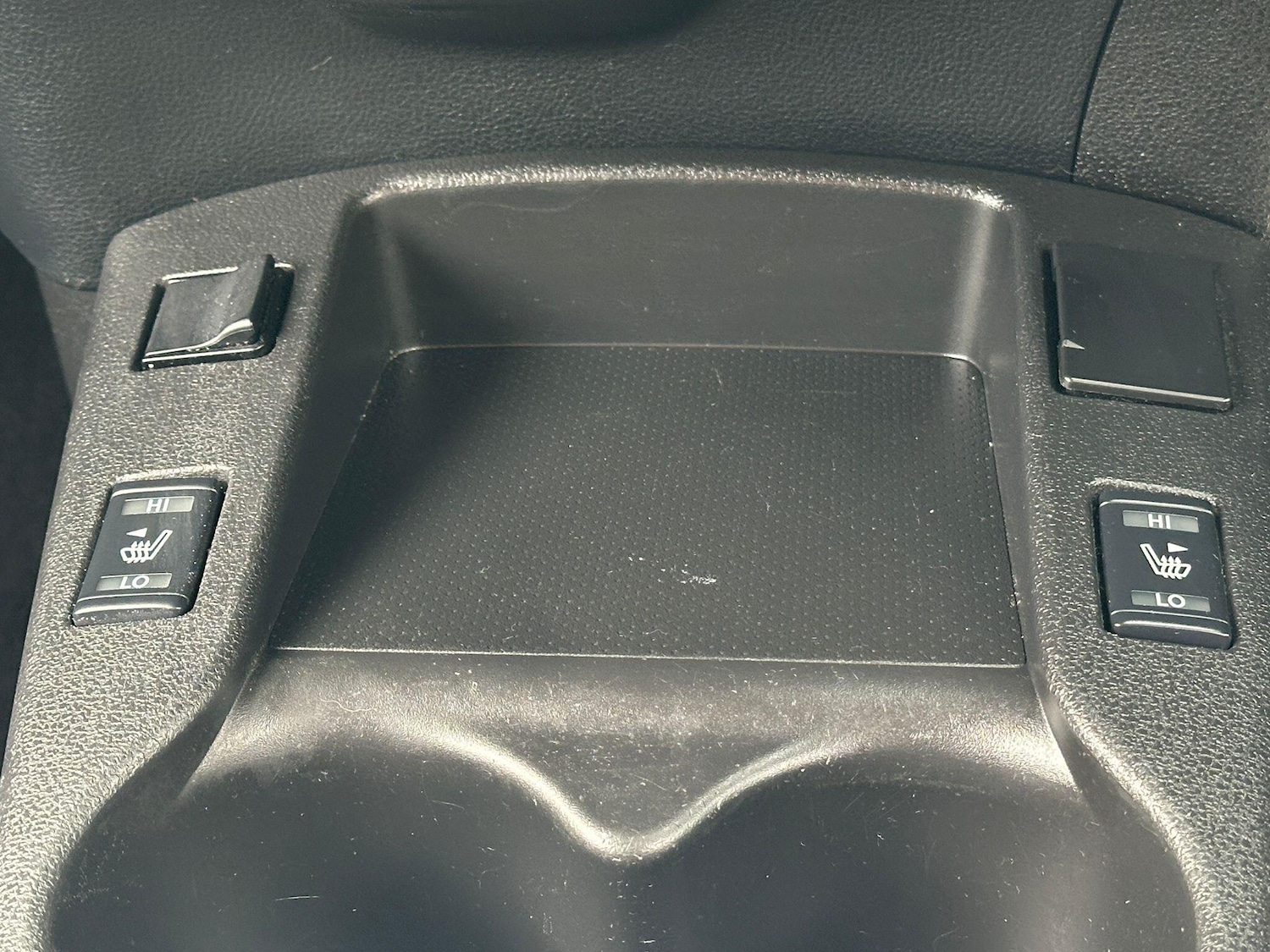 Used Nissan Leaf 2015 for sale - 76513408: Photo 24