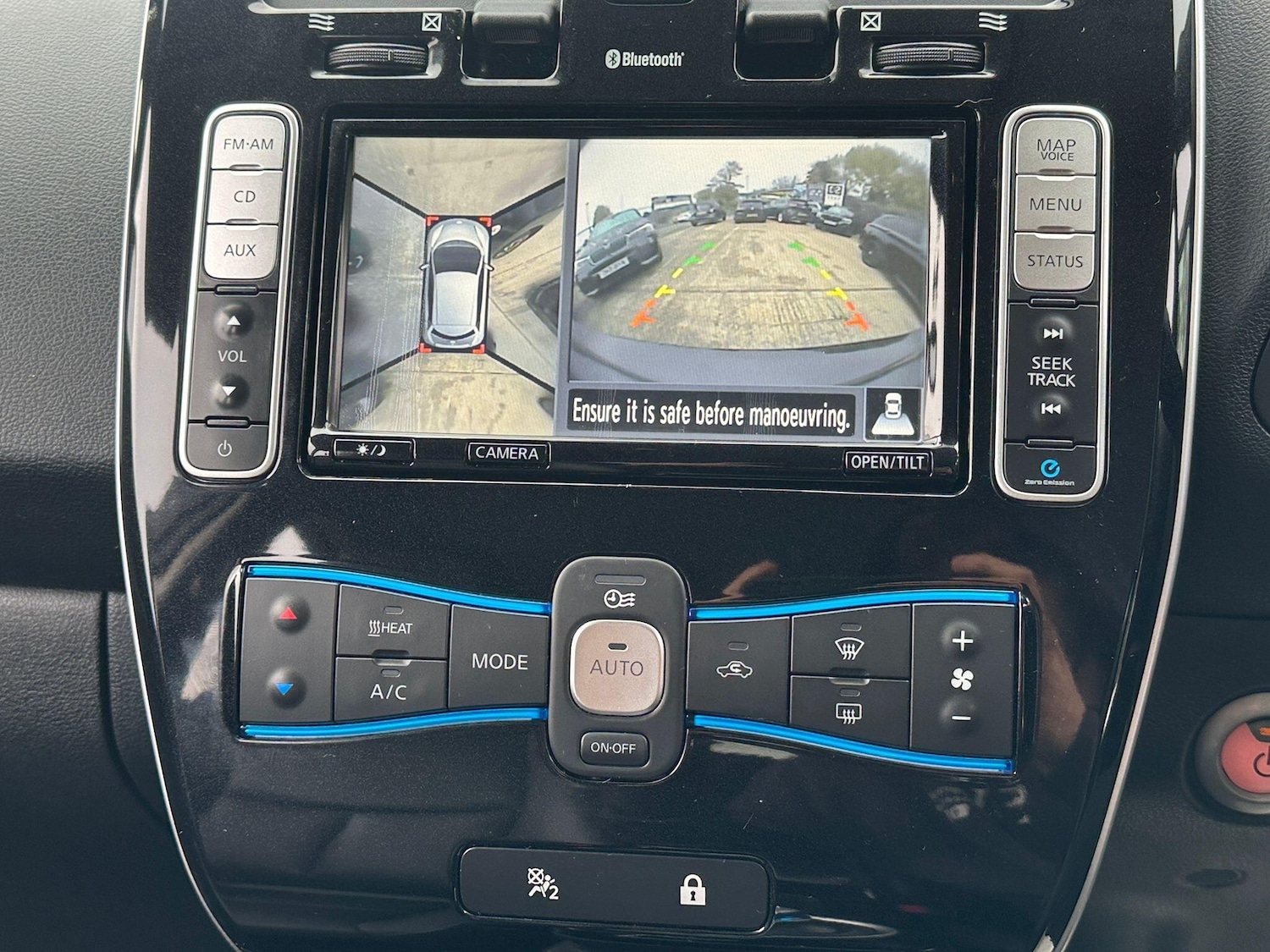 Used Nissan Leaf 2015 for sale - 76513408: Photo 4