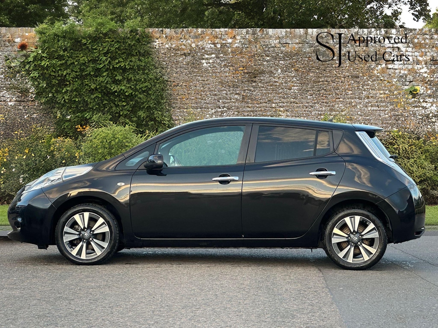 Used Nissan Leaf 2015 for sale - 76513408: Photo 8