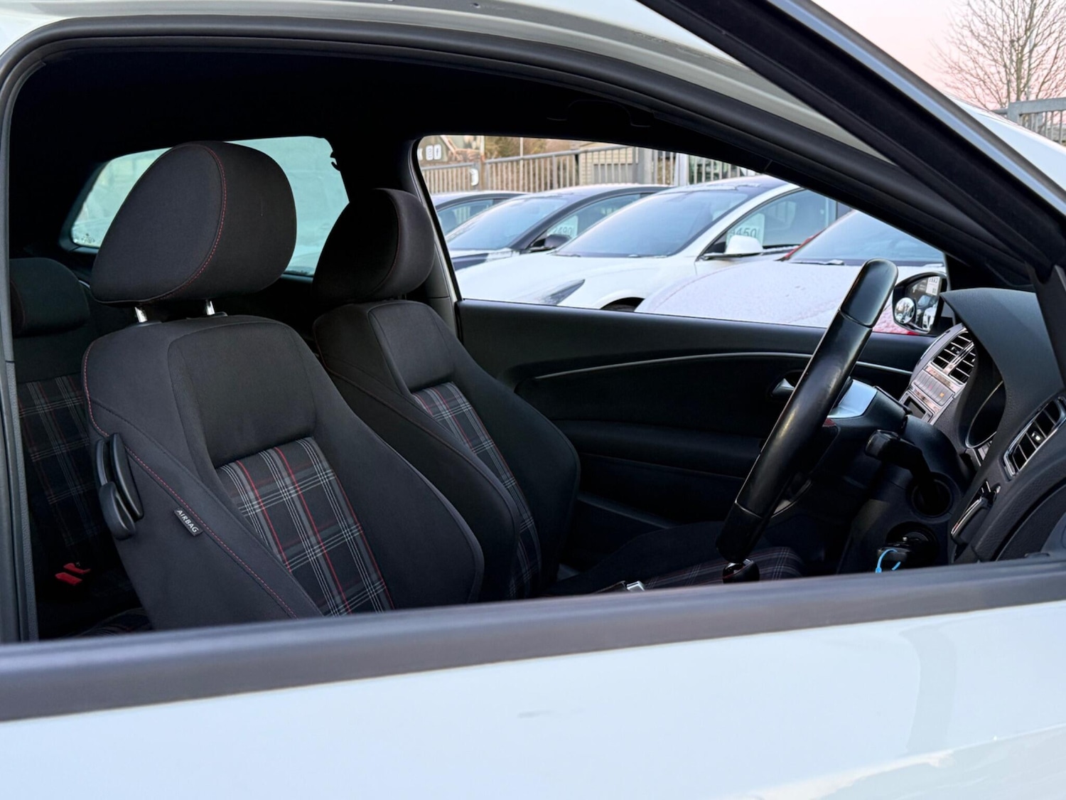 Used Volkswagen Polo 2016 for sale - 77097943: Photo 16