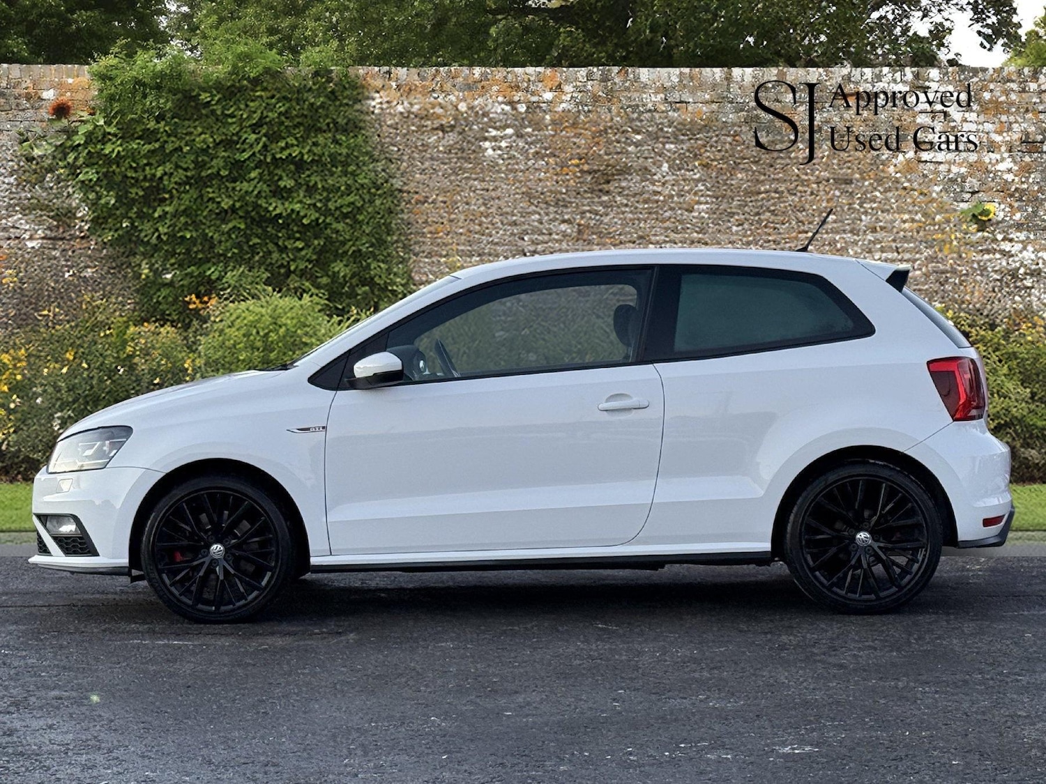 Used Volkswagen Polo 2016 for sale - 77097943: Photo 7