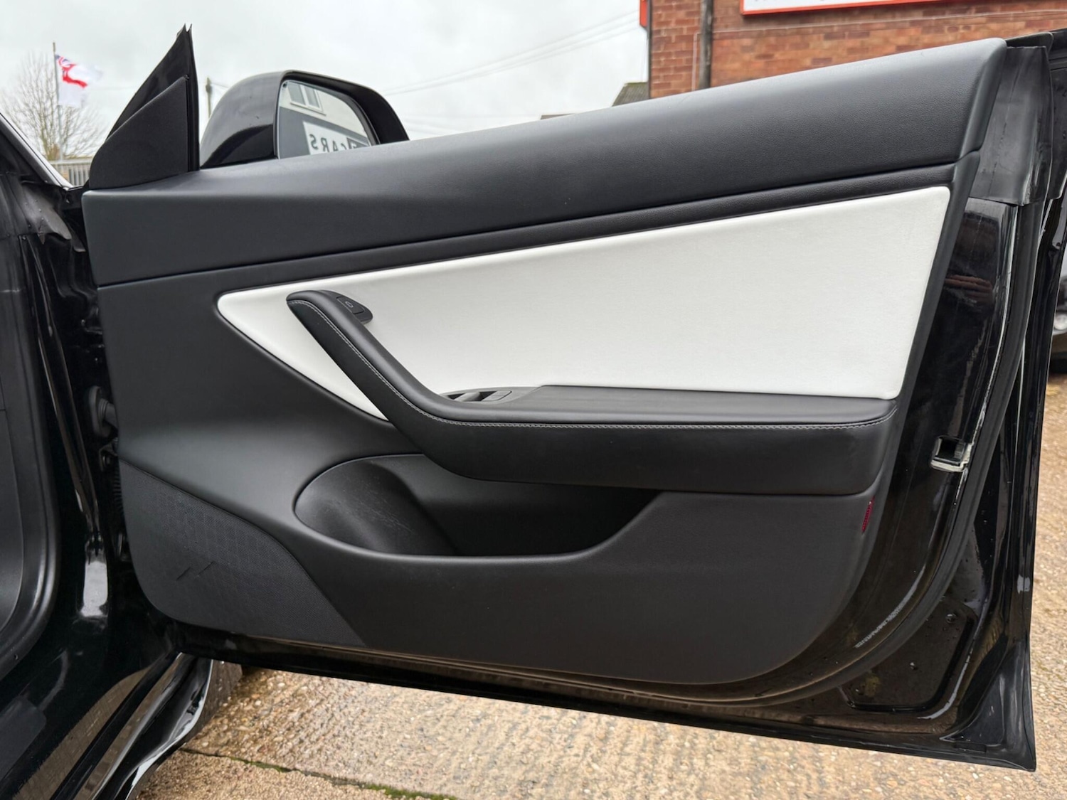 Used Tesla Model 3 2020 for sale - 76765703: Photo 18