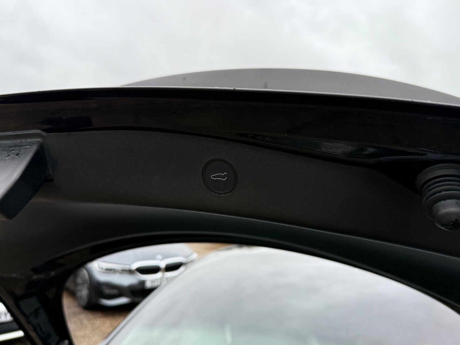 Used Tesla Model 3 2020 for sale - 76765703: Photo 30