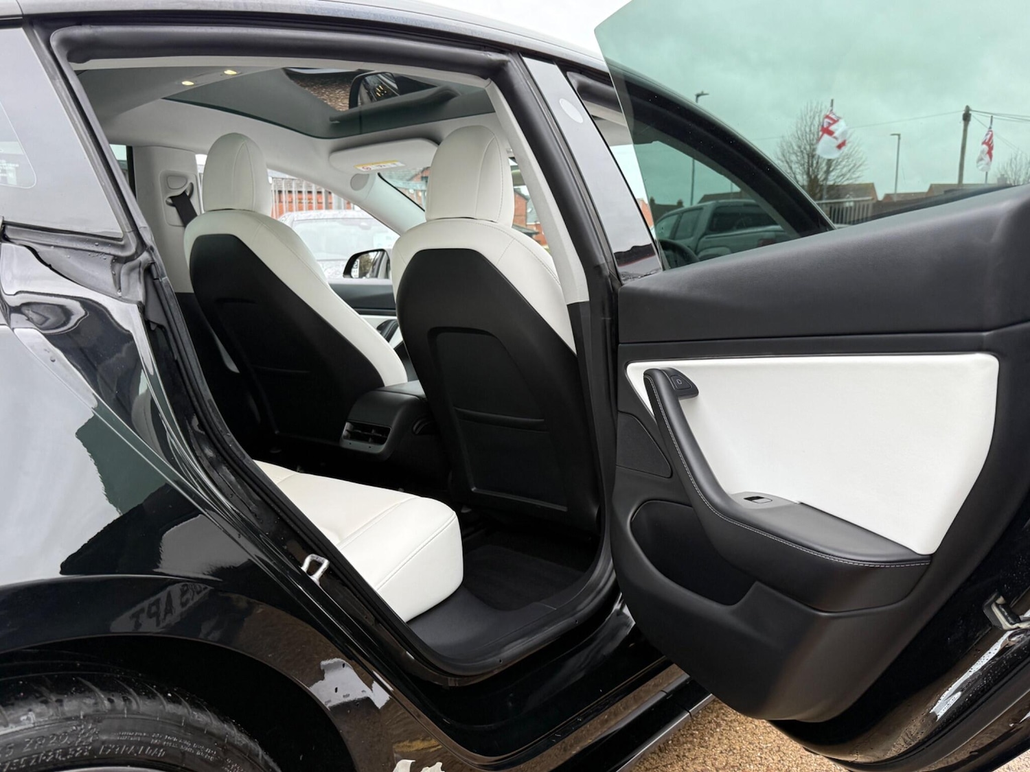 Used Tesla Model 3 2020 for sale - 76765703: Photo 31