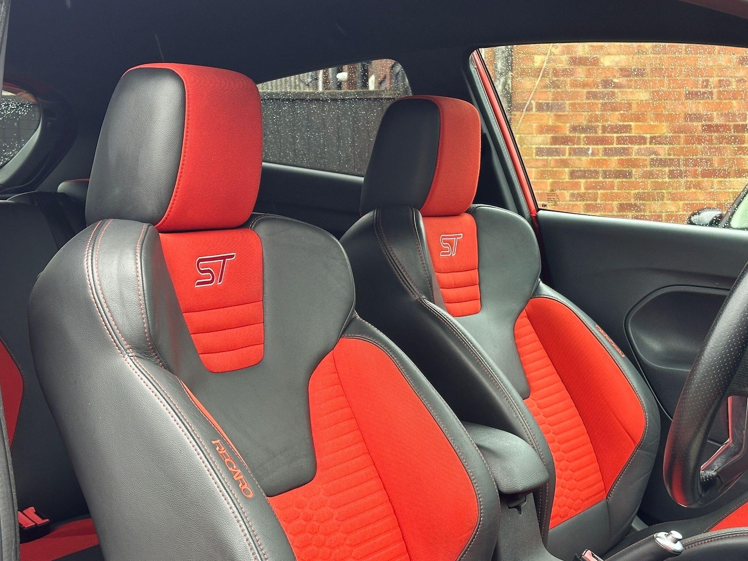 Used Ford Fiesta 2016 for sale - 77538564: Photo 2