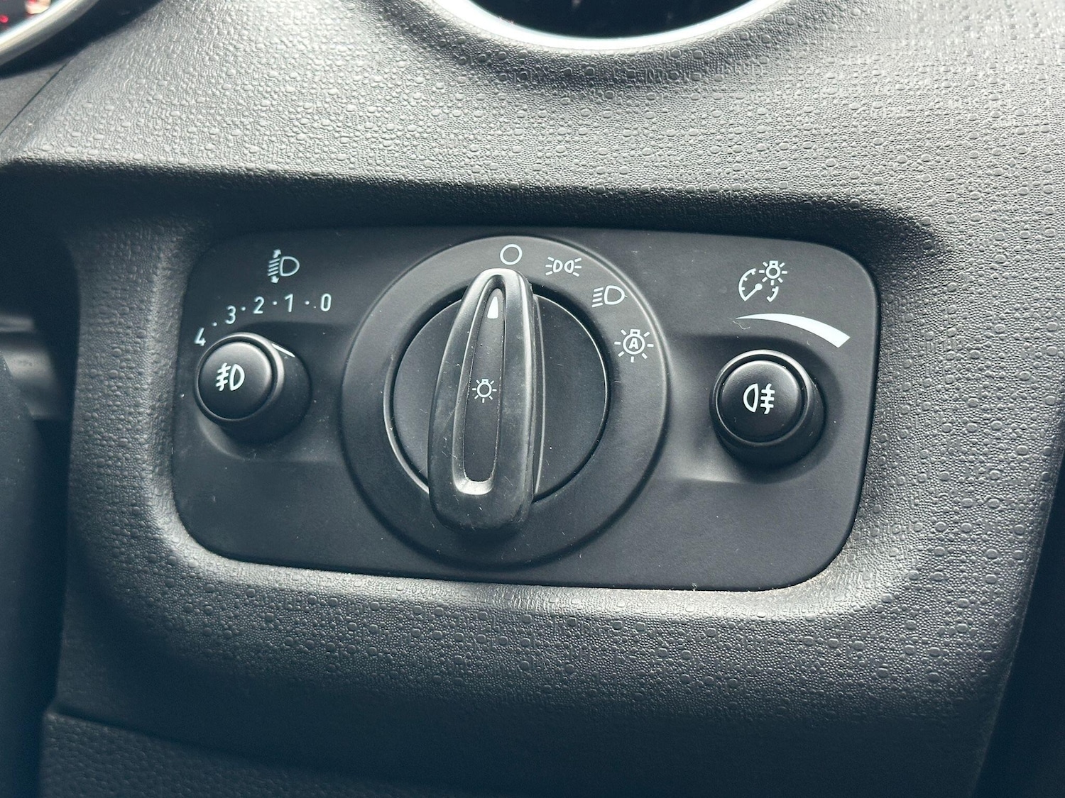 Used Ford Fiesta 2016 for sale - 77538564: Photo 21