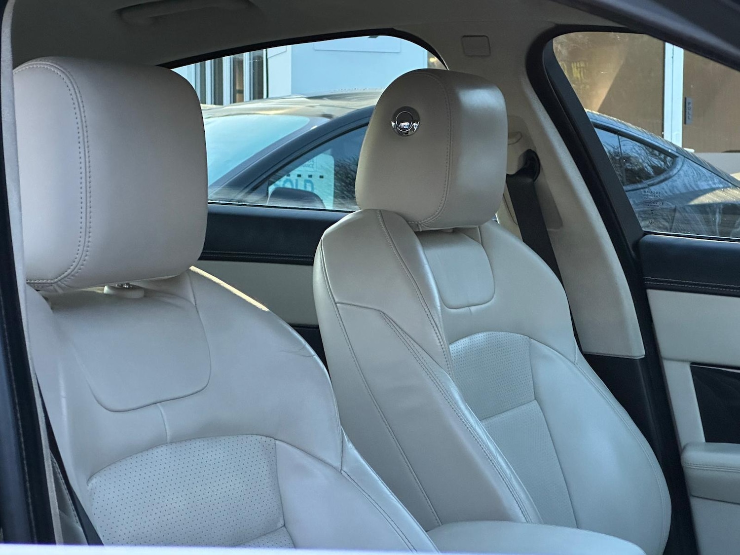 Used Jaguar XF 2013 for sale - 77598531: Photo 15