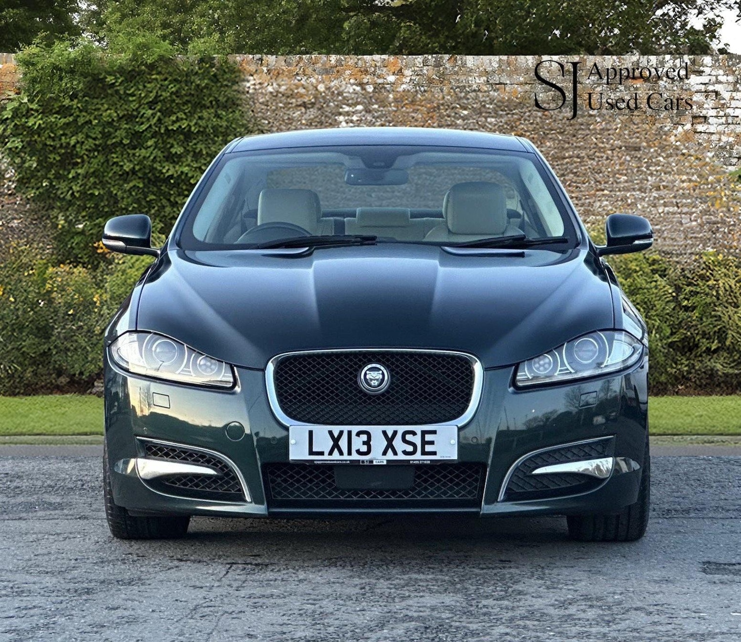 Used Jaguar XF 2013 for sale - 77598531: Photo 4