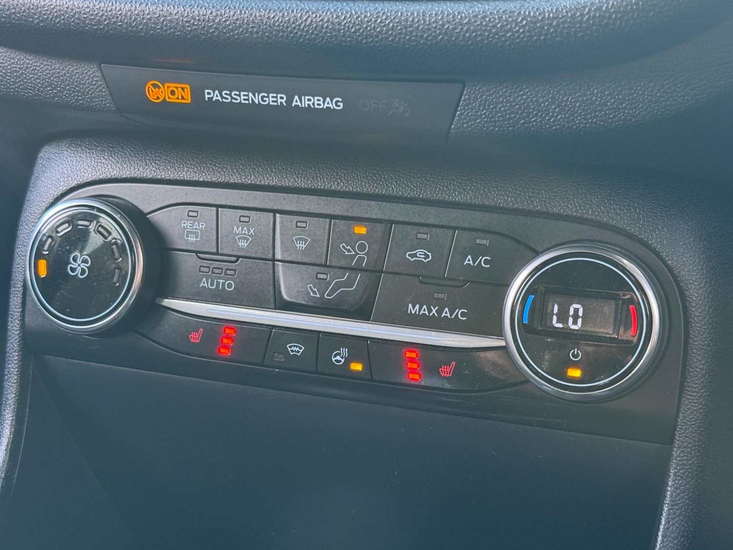 Used Ford Fiesta 2019 for sale - 76398027: Photo 4