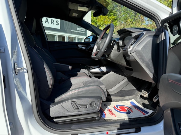 Used Audi Q4 e-tron 2021 for sale - 76270899: Photo 19