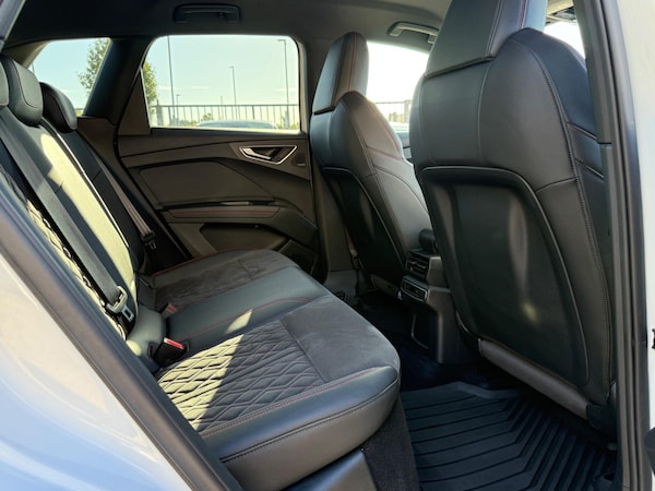 Used Audi Q4 e-tron 2021 for sale - 76270899: Photo 25