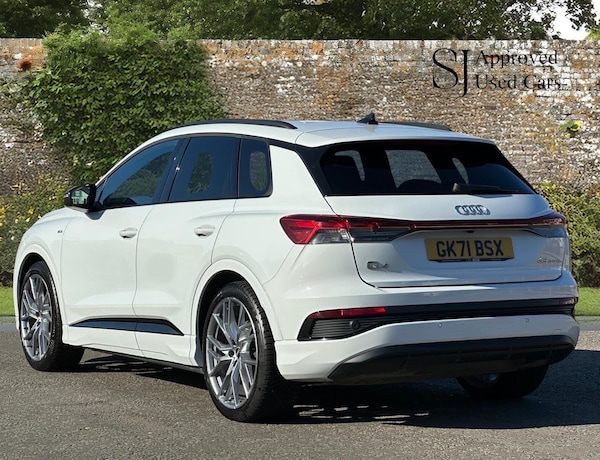 Used Audi Q4 e-tron 2021 for sale - 76270899: Photo 8