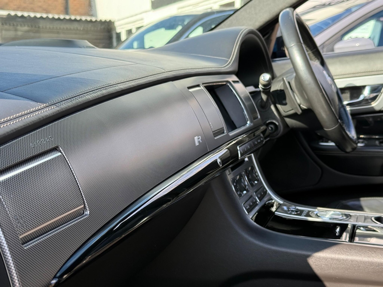 Used Jaguar XF 2012 for sale - 77898480: Photo 17