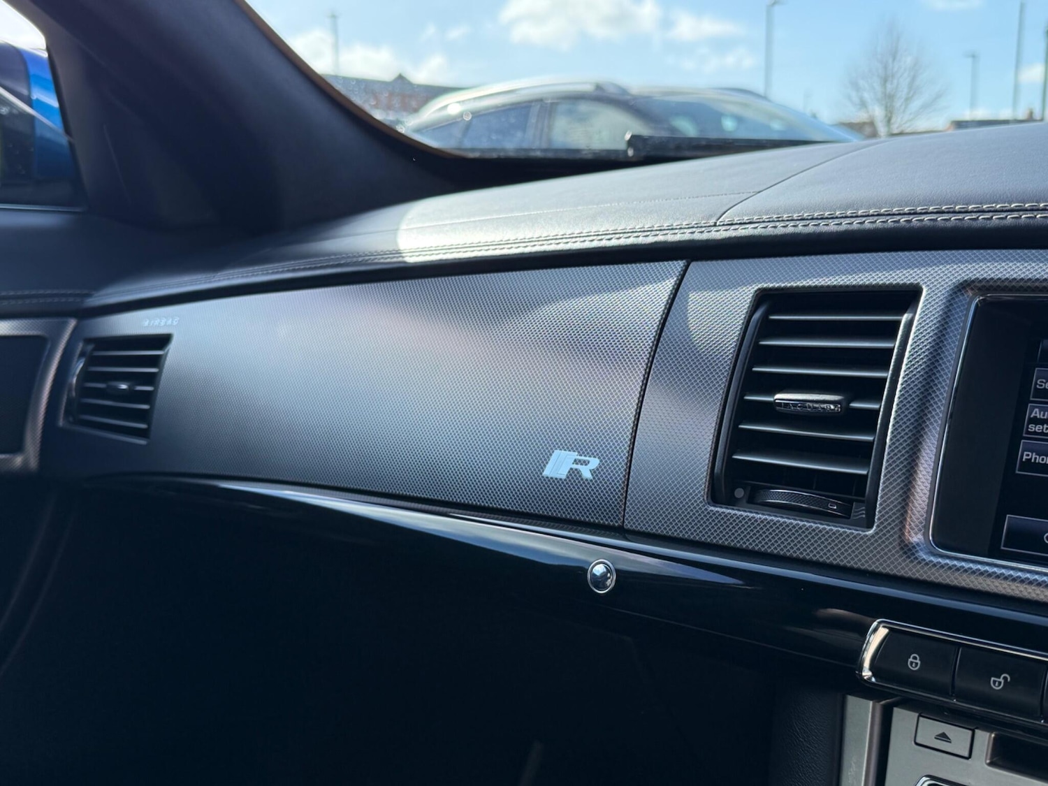 Used Jaguar XF 2012 for sale - 77898480: Photo 23