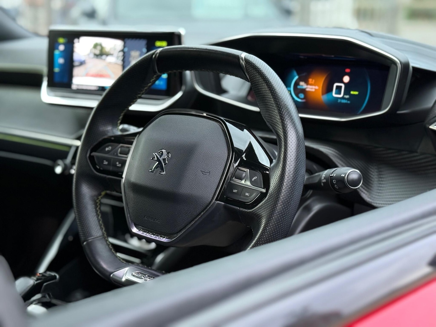 Used Peugeot E-2008 2020 for sale - 76398220: Photo 2