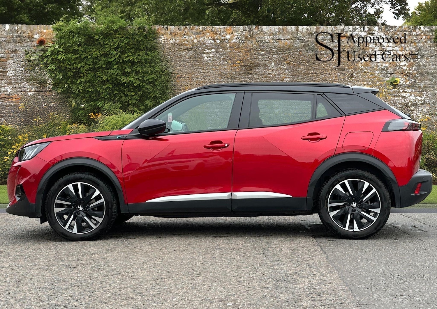 Used Peugeot E-2008 2020 for sale - 76398220: Photo 7