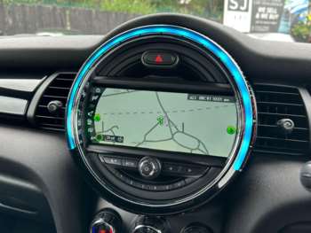 Used MINI Hatch 2018 for sale - 75257750: Photo