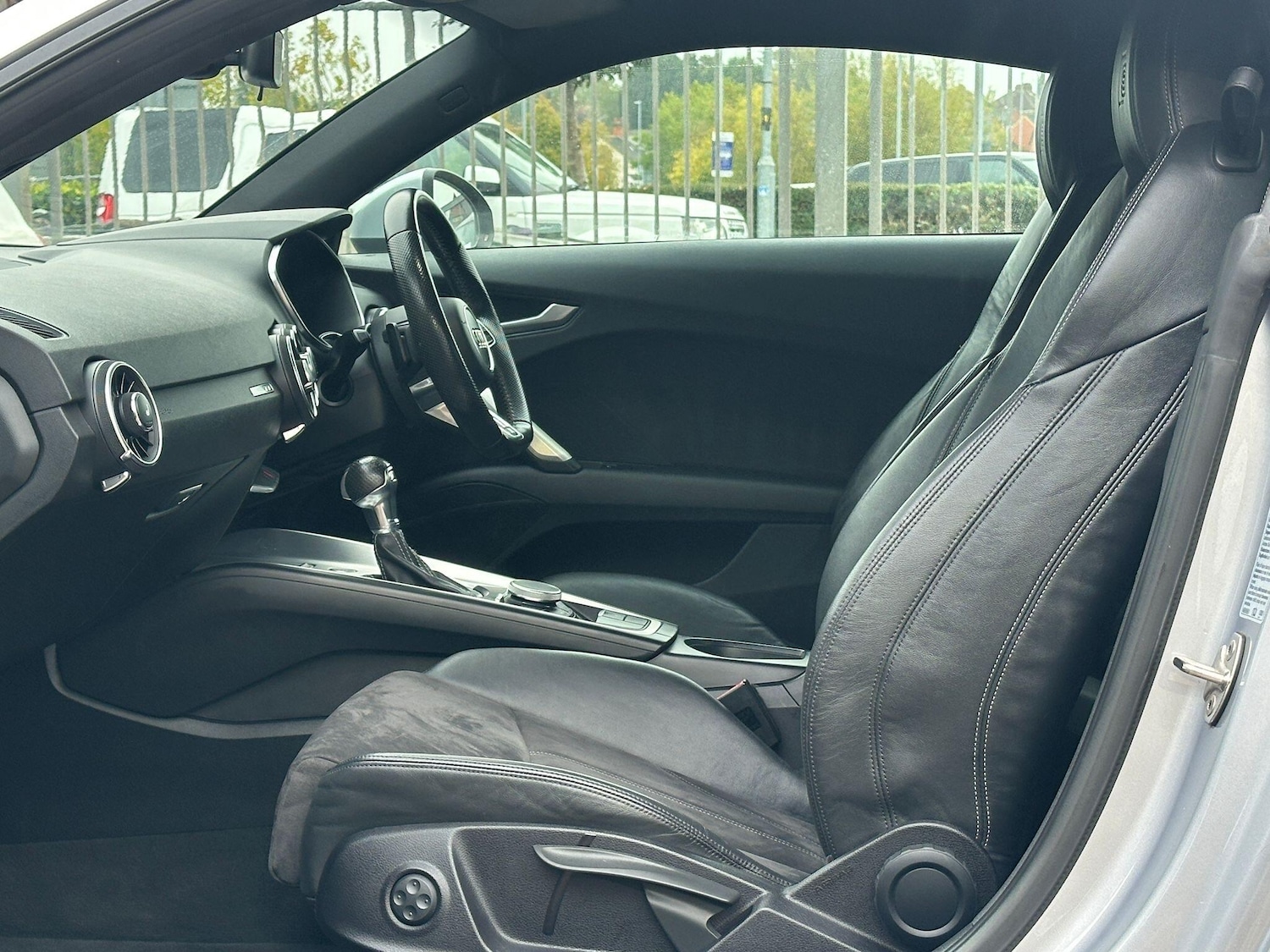 Used Audi TT 2015 for sale - 76269647: Photo 23