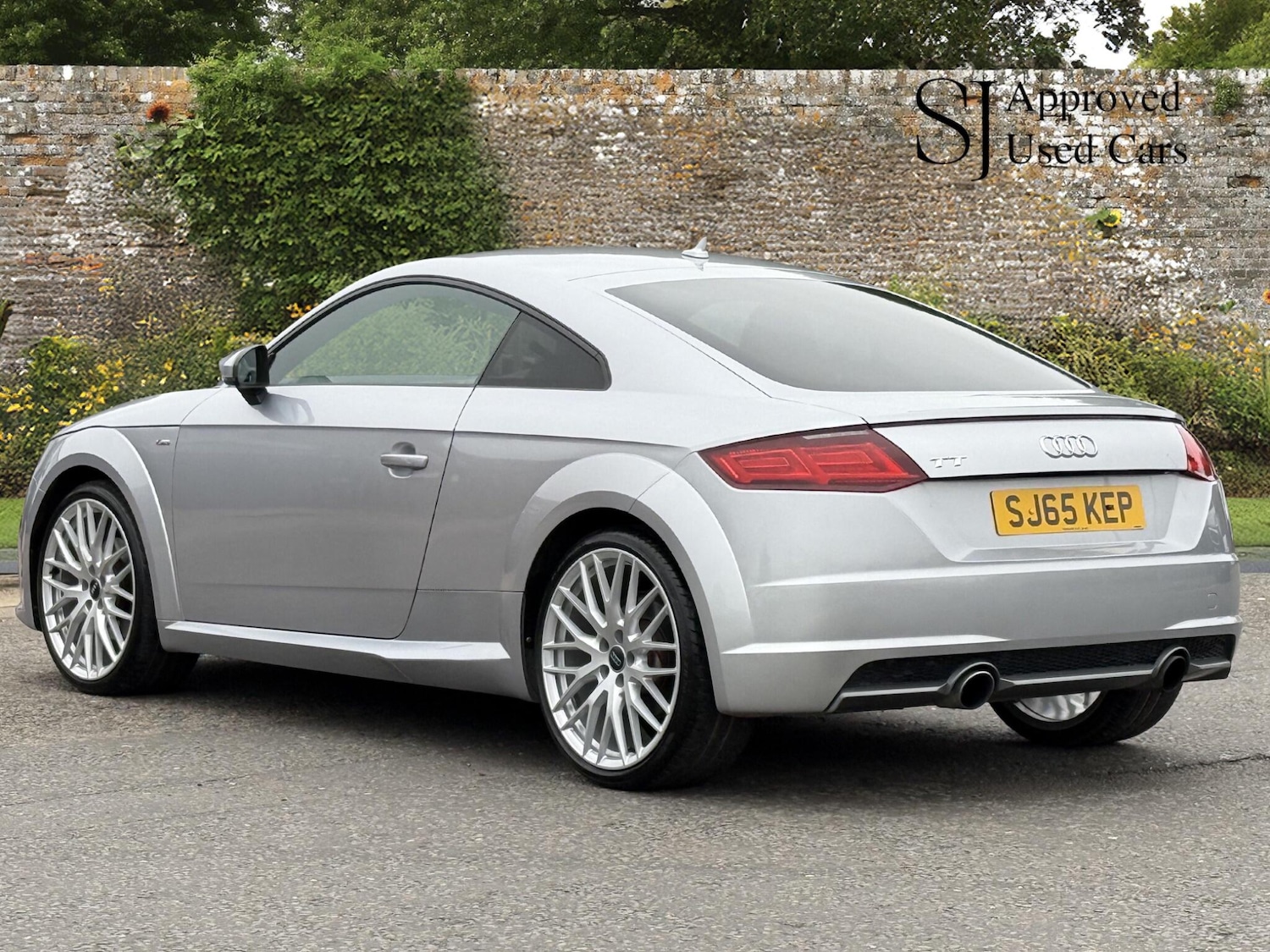 Used Audi TT 2015 for sale - 76269647: Photo 6