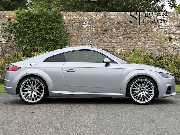 Used Audi TT 2015 for sale - 76269647: Photo 9