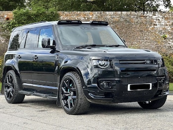Used Land Rover Defender 110 2023 for sale - 78600688: Photo