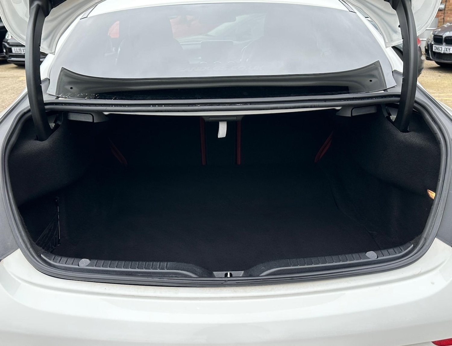 Used Mercedes-Benz C Class 2016 for sale - 77683289: Photo 27