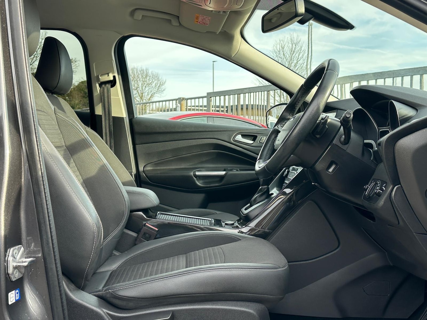 Used Ford Kuga 2018 for sale - 77203060: Photo 2