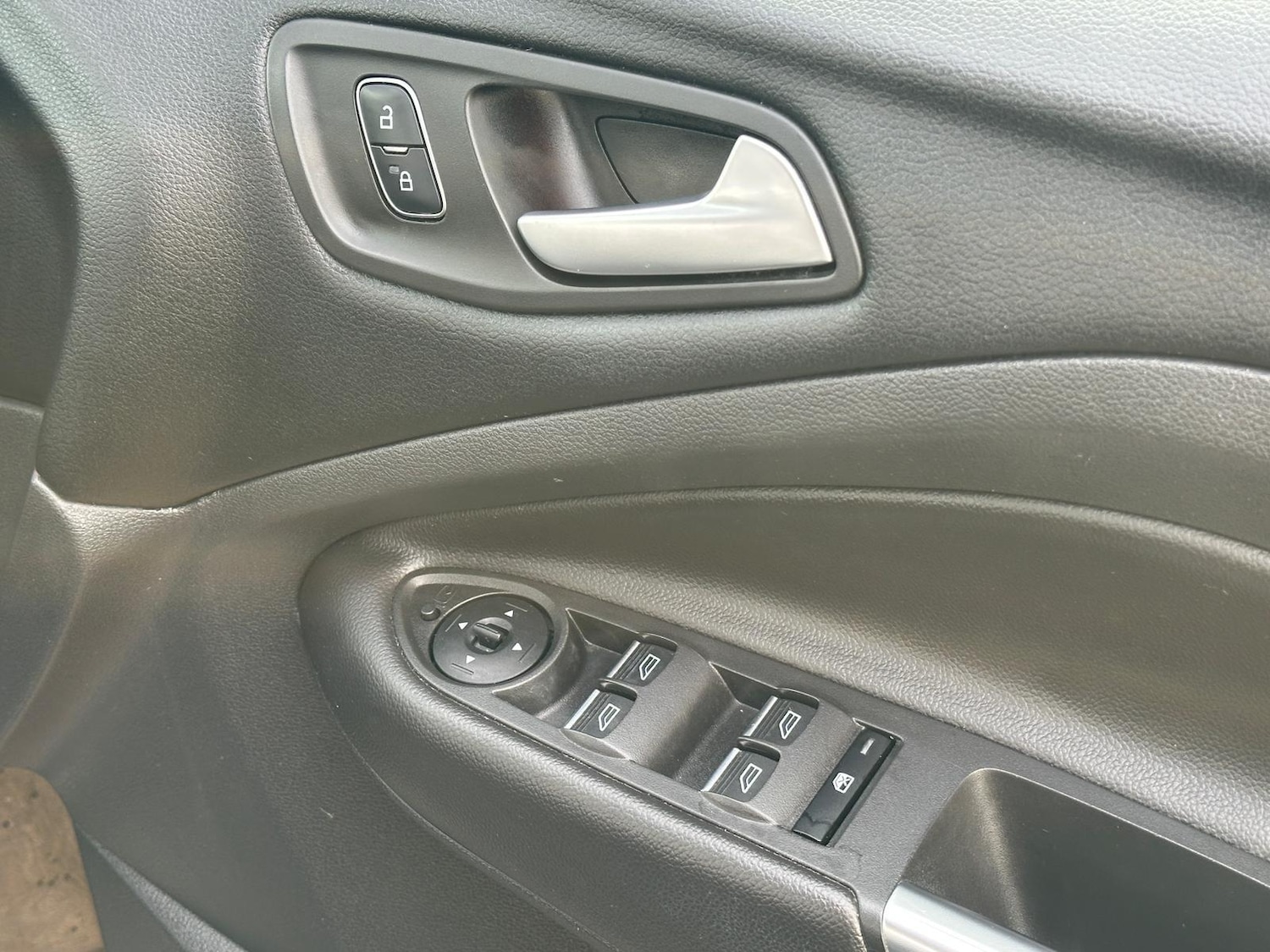 Used Ford Kuga 2018 for sale - 77203060: Photo 20