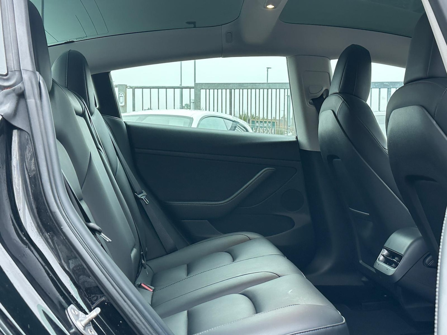 Used Tesla Model 3 2021 for sale - 77016628: Photo 18