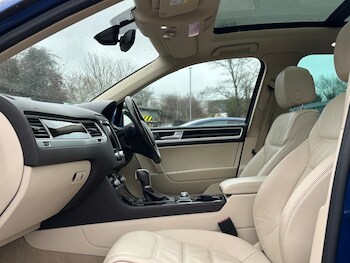 Used Volkswagen Touareg 2016 for sale - 77314954: Photo