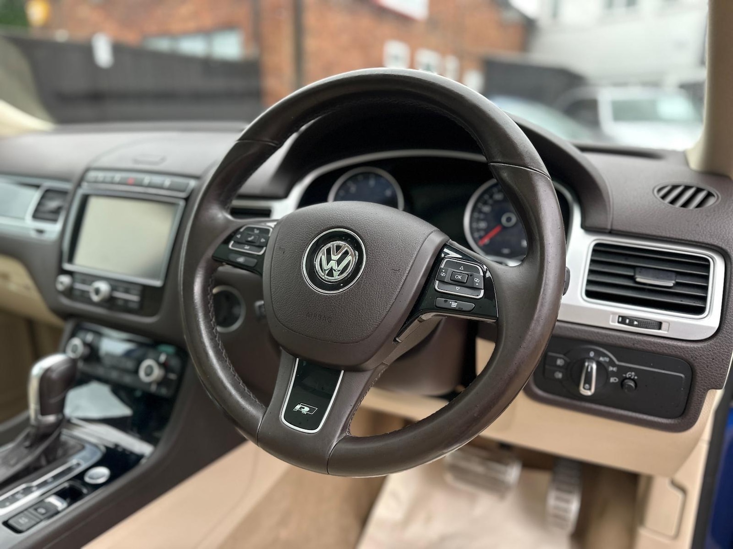 Used Volkswagen Touareg 2016 for sale - 77314954: Photo 33