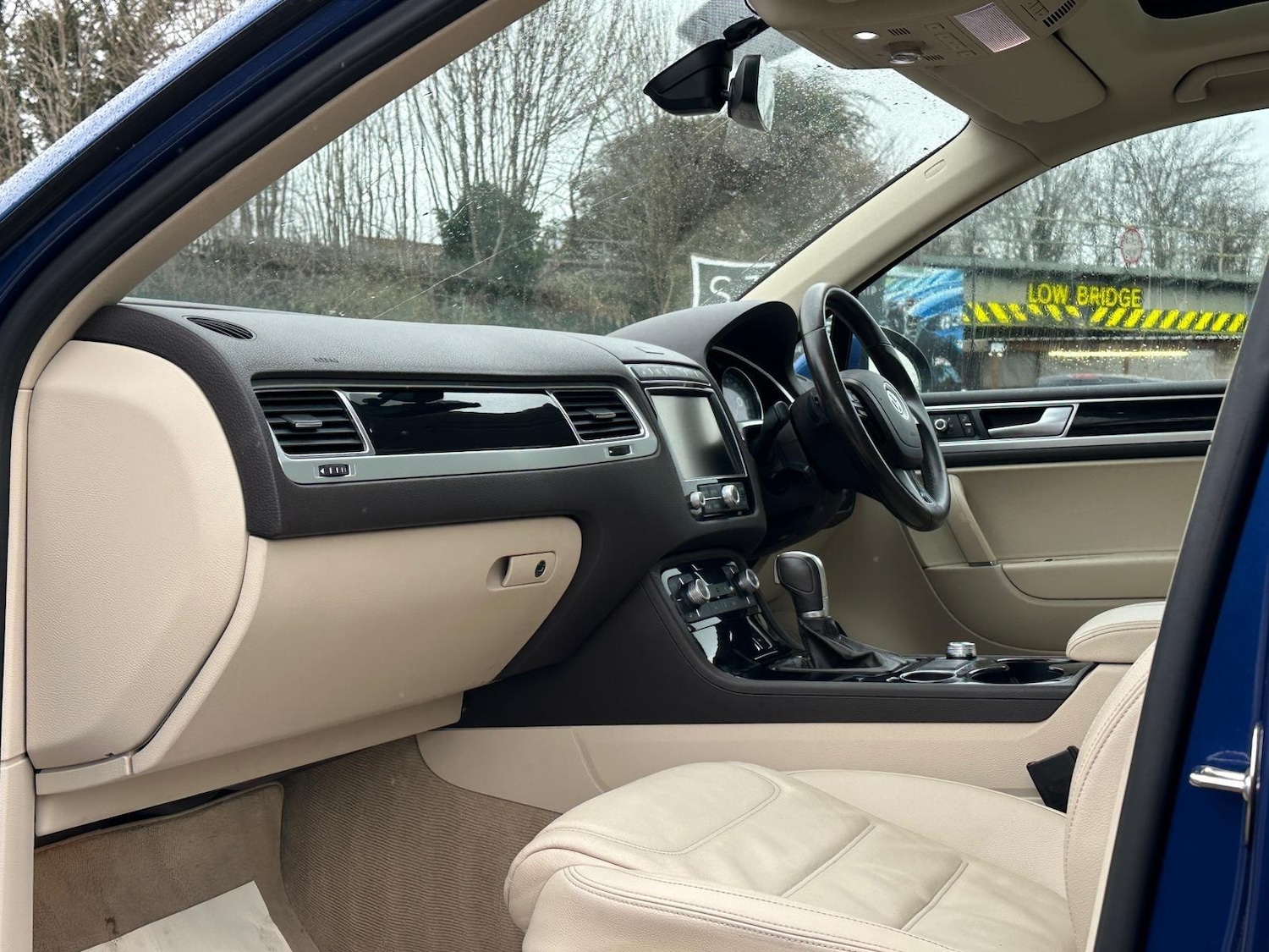 Used Volkswagen Touareg 2016 for sale - 77314954: Photo 35