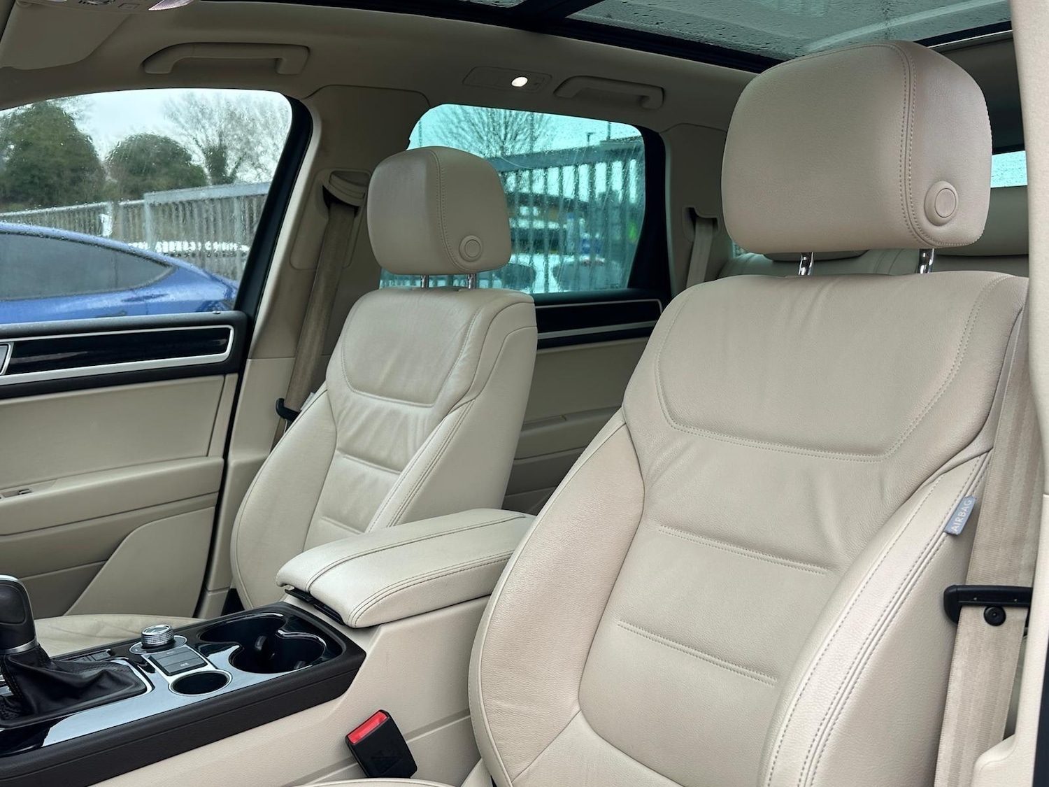 Used Volkswagen Touareg 2016 for sale - 77314954: Photo 36