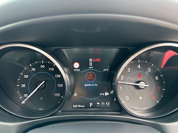 Used Jaguar XE 2016 for sale - 78822888: Photo
