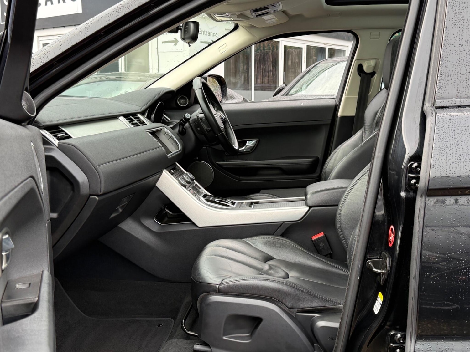 Used Land Rover Range Rover Evoque 2013 for sale - 78085720: Photo 2