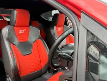 Used Ford Fiesta 2014 for sale - 79465320: Photo