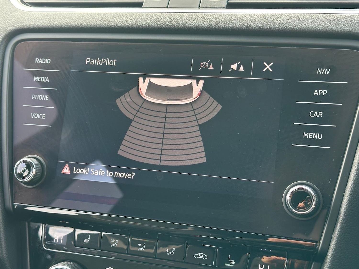 Used Skoda Octavia 2018 for sale - 76800804: Photo 27