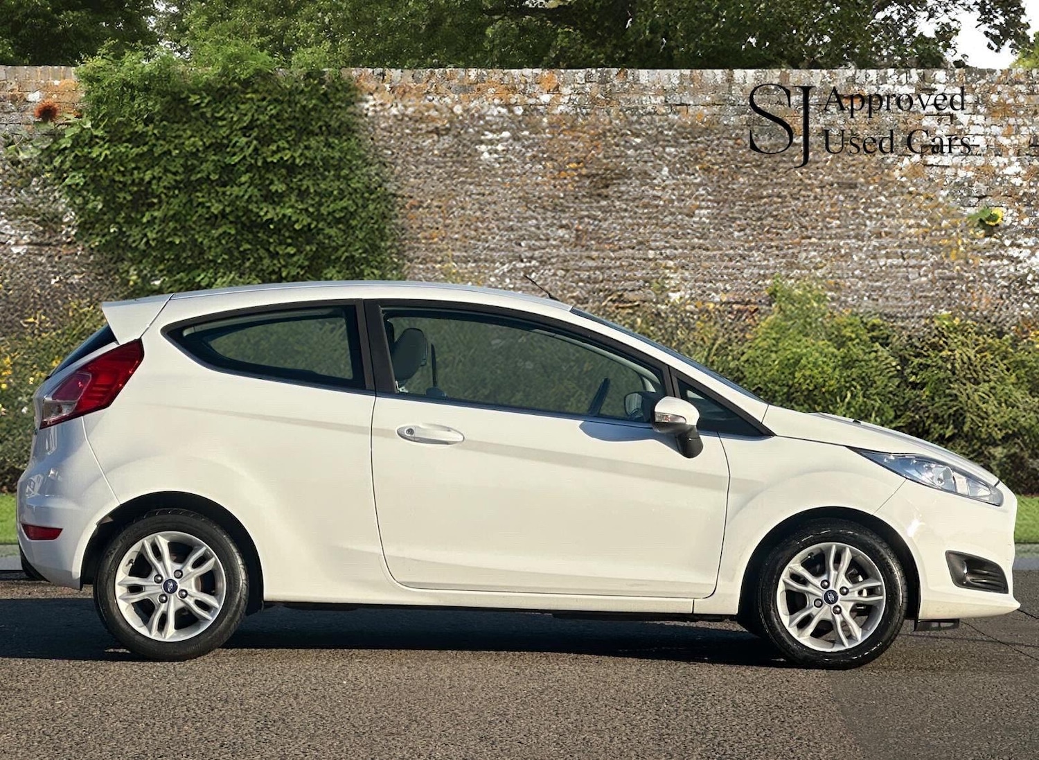 Used Ford Fiesta 2014 for sale - 77057569: Photo 6