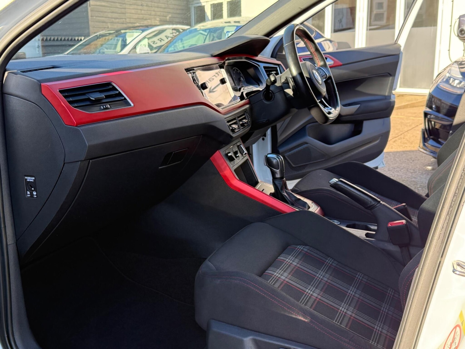 Used Volkswagen Polo for sale - 76701542: Photo 12