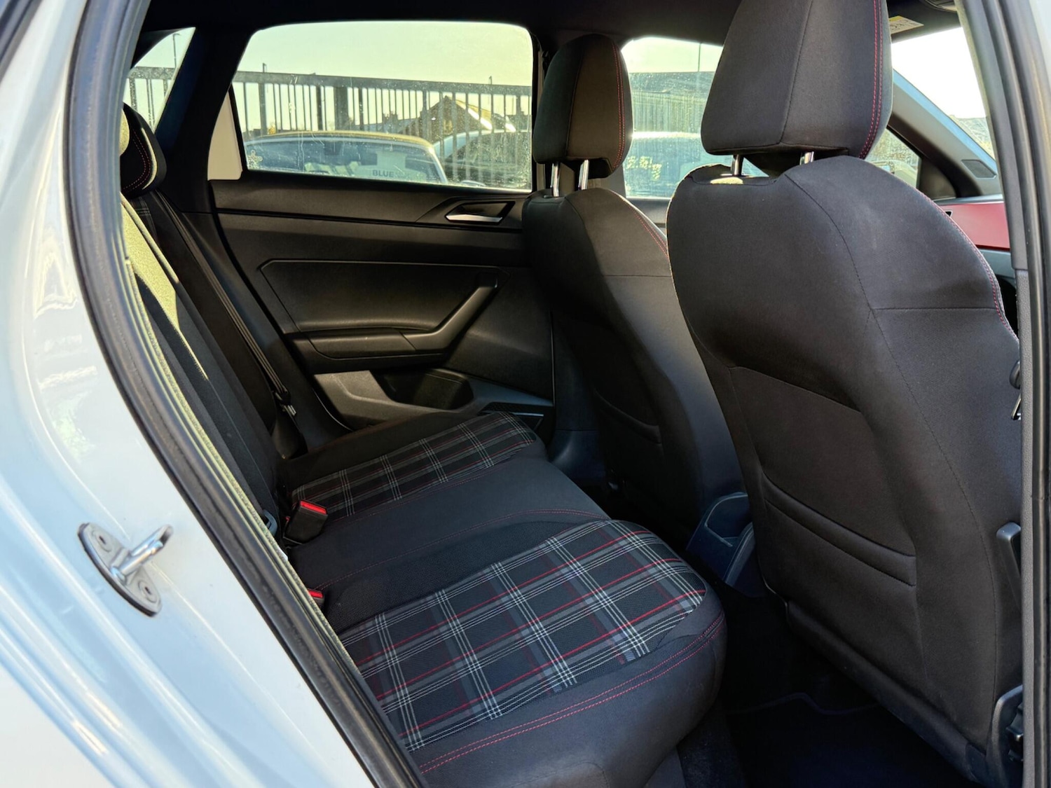 Used Volkswagen Polo for sale - 76701542: Photo 17