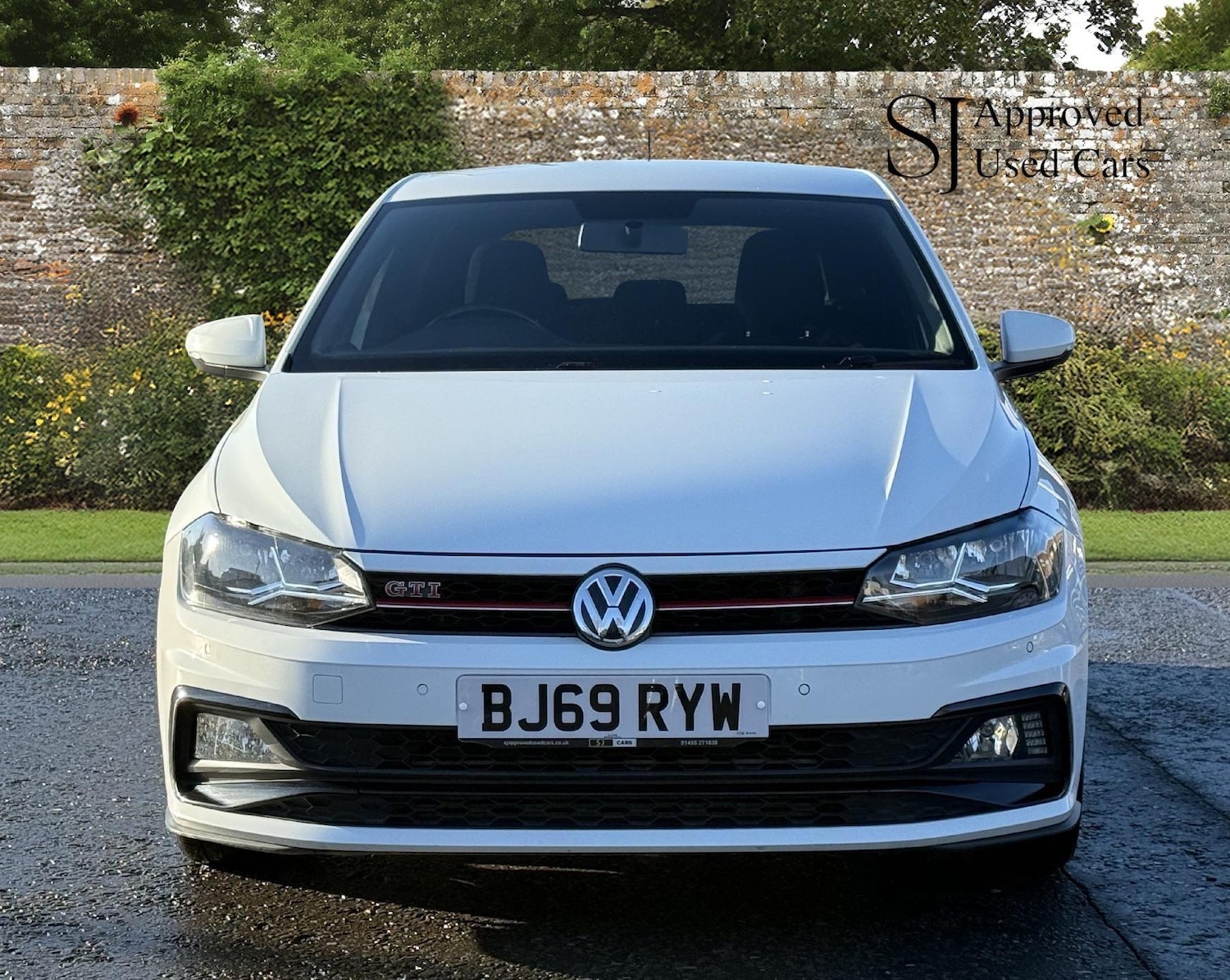 Used Volkswagen Polo for sale - 76701542: Photo 2