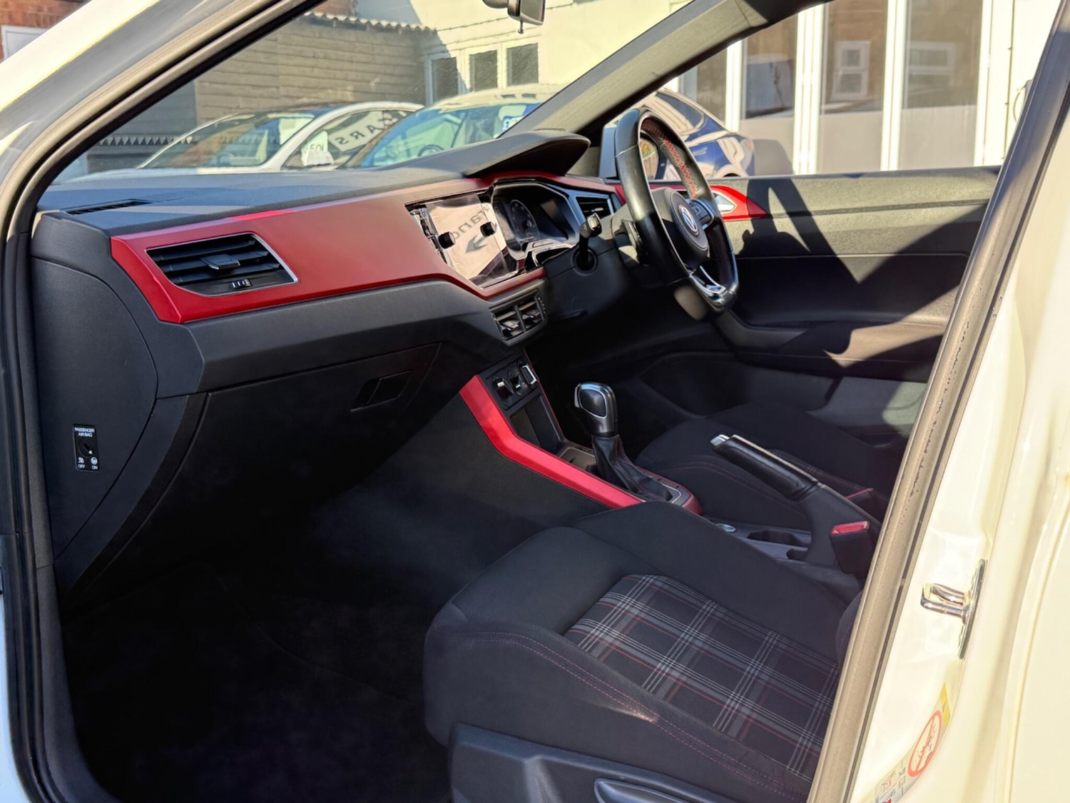 Used Volkswagen Polo for sale - 76701542: Photo 27