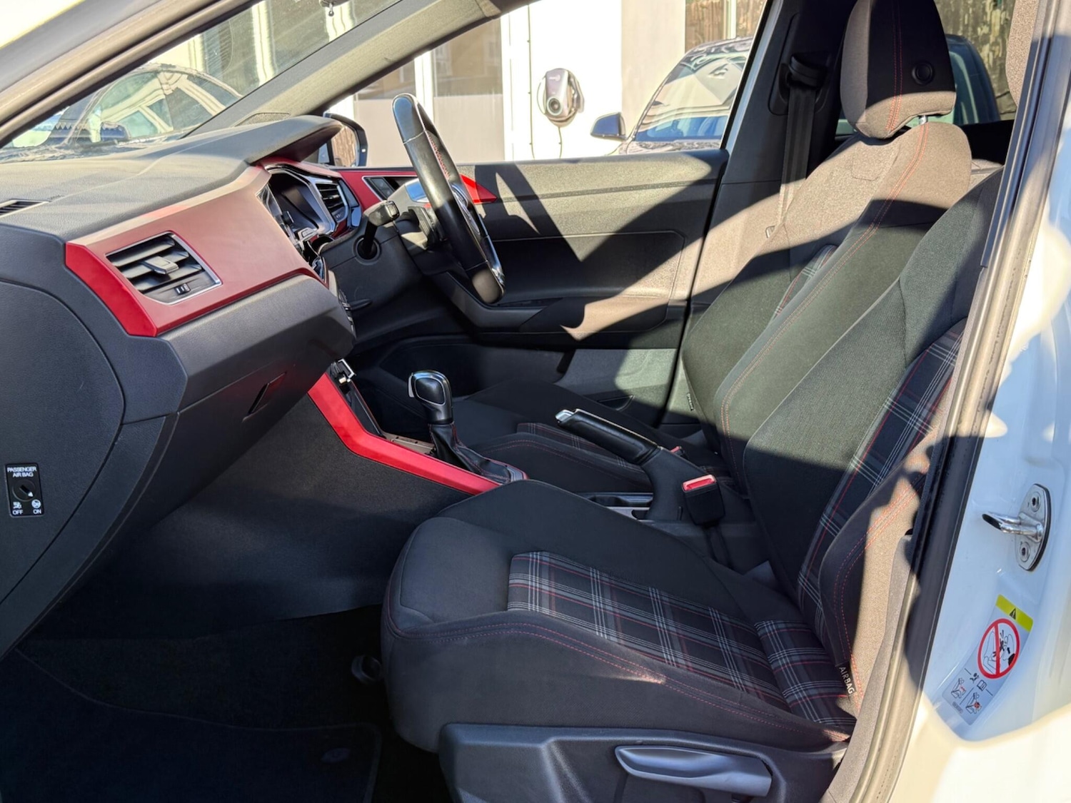 Used Volkswagen Polo for sale - 76701542: Photo 28